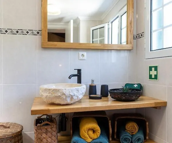 O Refúgio * Vila Franca do Campo