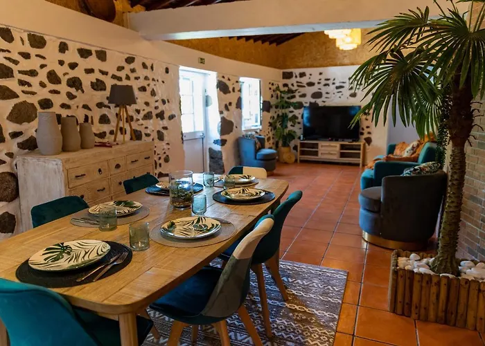 O Refugio Semesterbostad Vila Franca do Campo